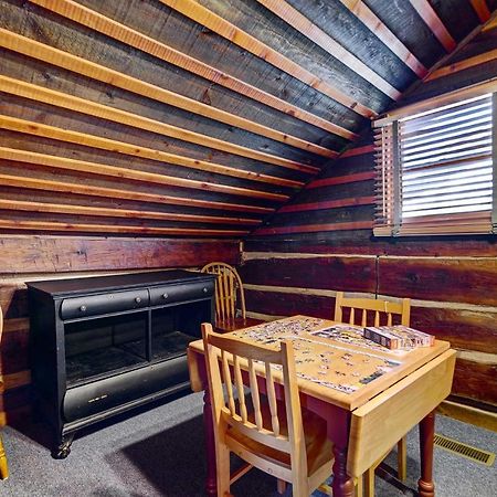 Cozy Log Cabin 6 Mi To Great Smoky Mtns Np! Townsend Exterior photo